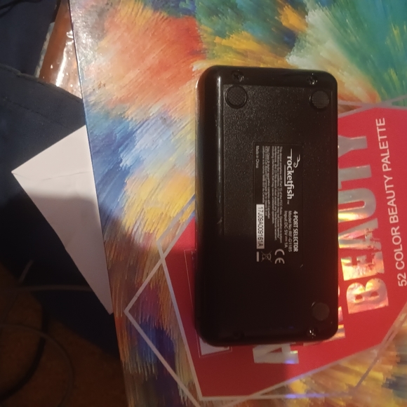 Rocketfish 4 spot HDMI 3D - Picture 2 of 4